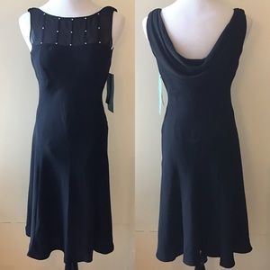NWT Jones Wear Black Sleeveless Cocktail Dress 6